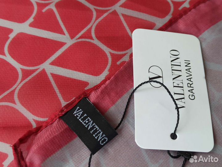 Платок Шифон Шелк Valentino красный новый