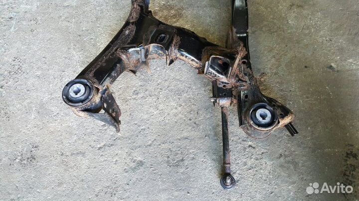 Задний подрамник (балка) Subaru Forester SH EJ255