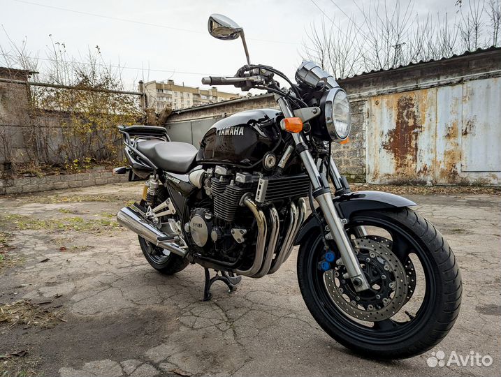 Yamaha XJR1300