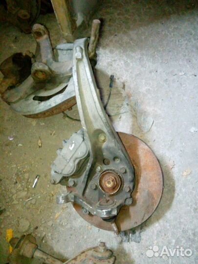 Ягуар s-type передний левый поворотный кулак