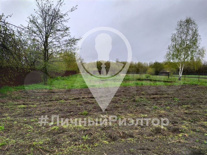 Дом 22,7 м² на участке 24 сот.