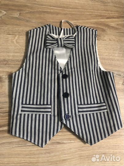 Жилетка наиядная 116 р