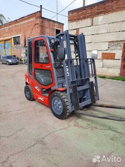 Вилочный погрузчик JAC CPCD15, 2023