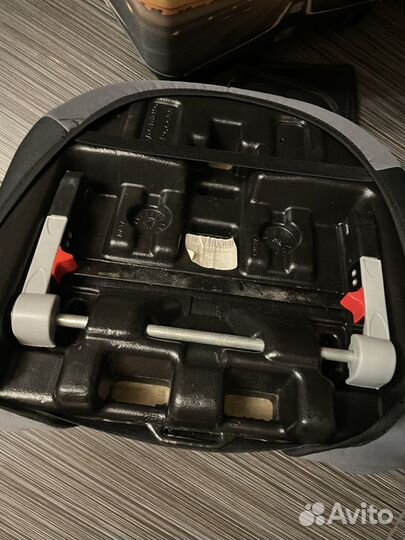 Автокресло бустер argo fix isofix