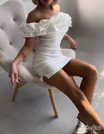 Свадебное / вечернее платье новое