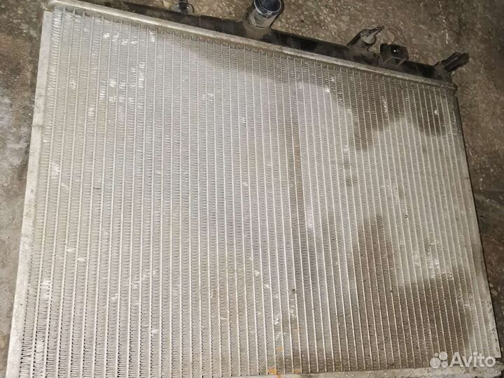 Радиатор охлаждения Citroen c5 X40