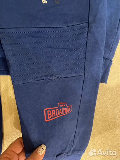 Пакетом костюмы 4-5лет 110см бу