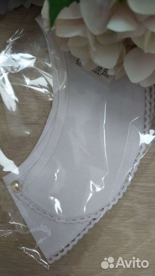 Воротник съемный белый