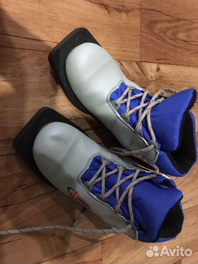 Лыжные ботинки 35 размер