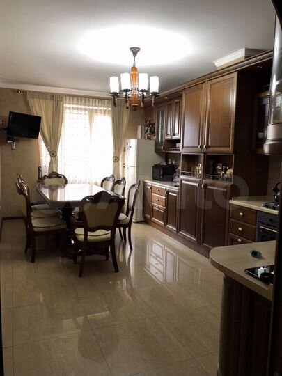 4-к. квартира, 120 м², 5/7 эт.