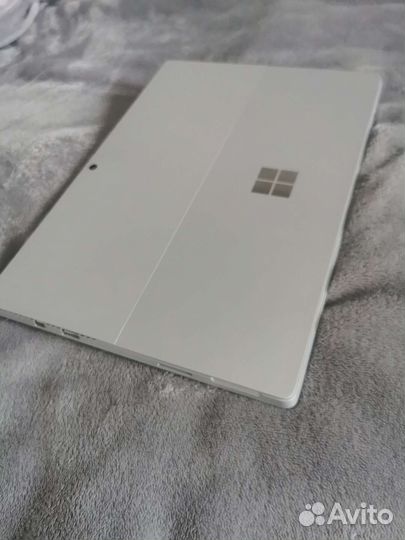 Microsoft surface pro 4