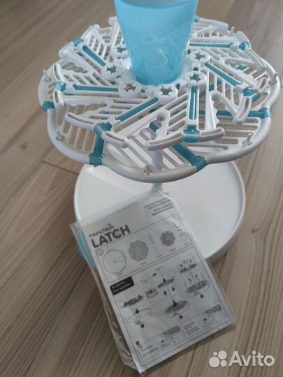 Сушилка для детских бутылочек Munchkin Latch