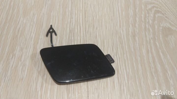 Заглушка буксировочного крюка передняя Audi A6 5