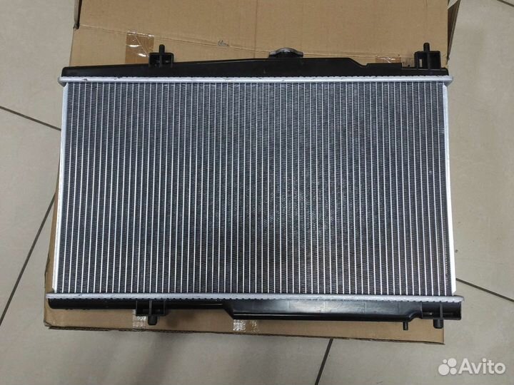 Радиатор охлаждения двигателя Geely MK MK Cross