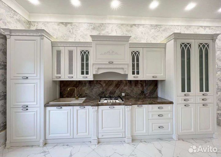 Кухня белая с серебром цена за весь размер 3.65