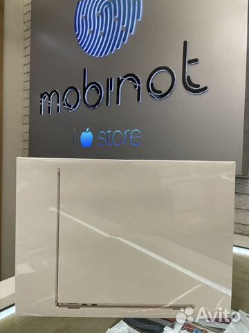 MacBook Air 13.6 2022 M2 16/256ssd/8GPU Z160000Z4