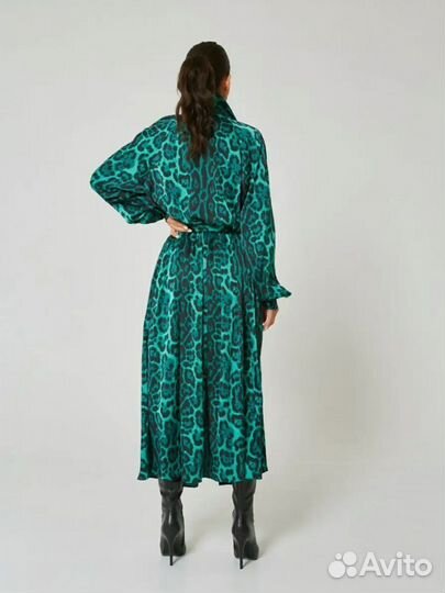 Вечернее шелковое платье макси