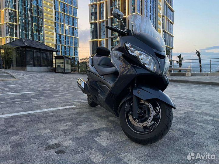 Suzuki Skywave 400