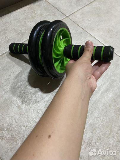 Ролик колесо для пресса для фитнеса