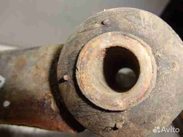 Рычаг передний правый нижний Ford Transit 3