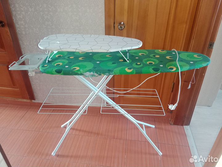 Доска гладильная, размерами 120х40 см