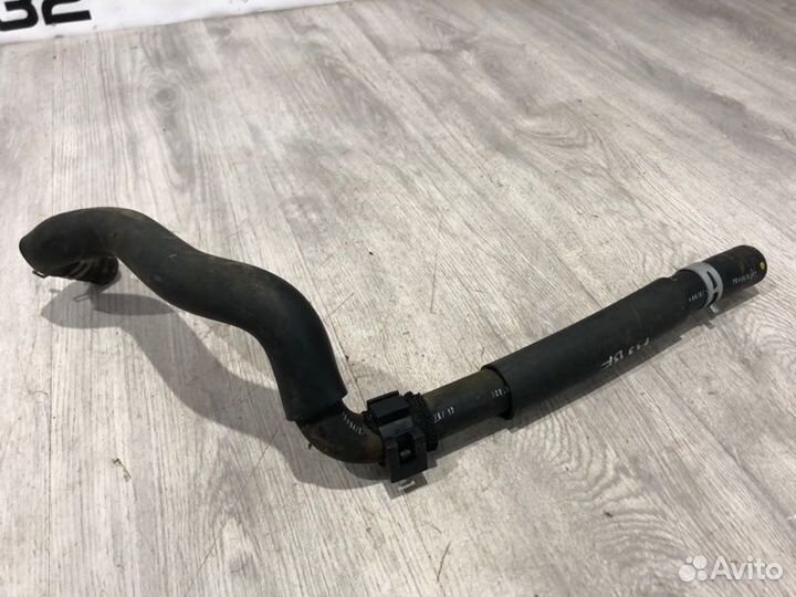 Патрубок системы охлаждения Mazda 3 BK Z6 2004