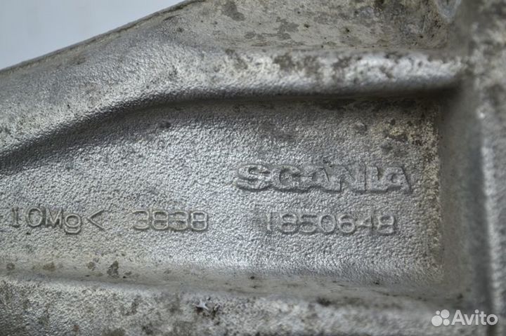 Кронштейн охлаждающего радиатора scania G-series