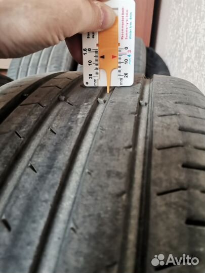 Continental ContiPremiumContact 5 225/60 R17 99V