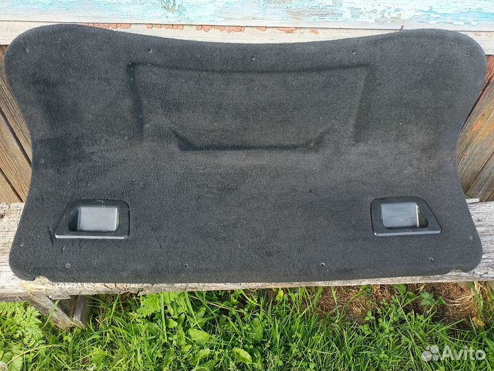 Обшивка крышки багажника пассат б5