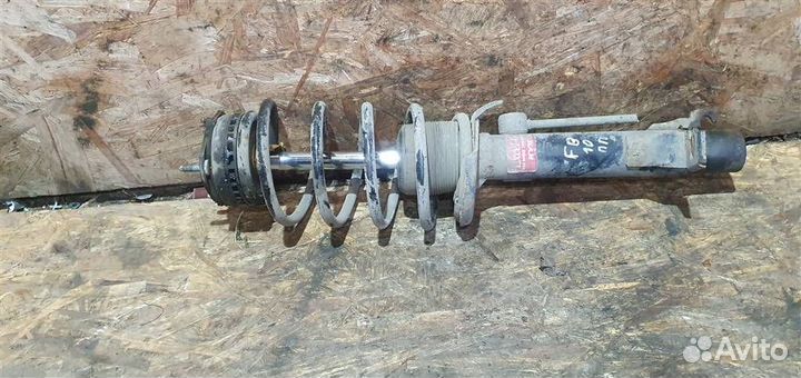 Амортизатор передний правый Ford Fusion 2002-2012