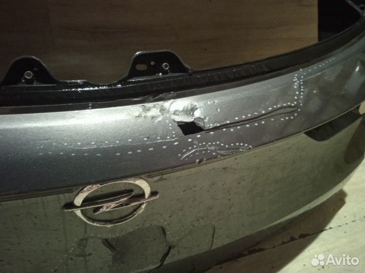 Крышка багажника Opel