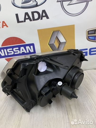 Фара Renault duster Прав