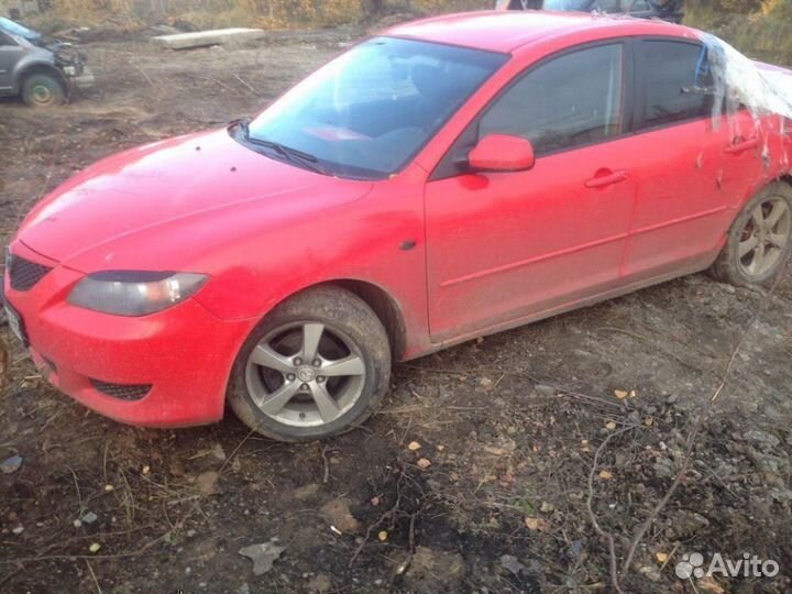В разборе Mazda 3 BK бк