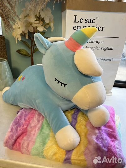 Мягкая игрушка единорог с пледом в комплекте