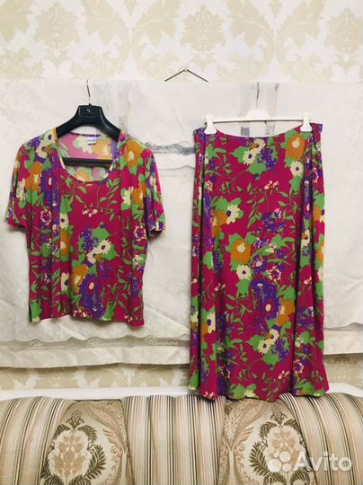 Костюм женский с юбкой 56 58 размер