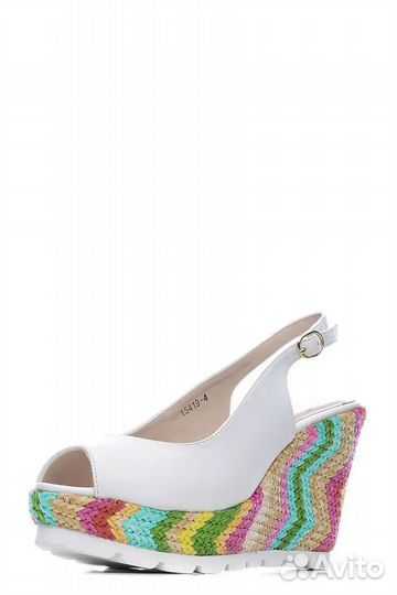 Босоножки женские 39 размер