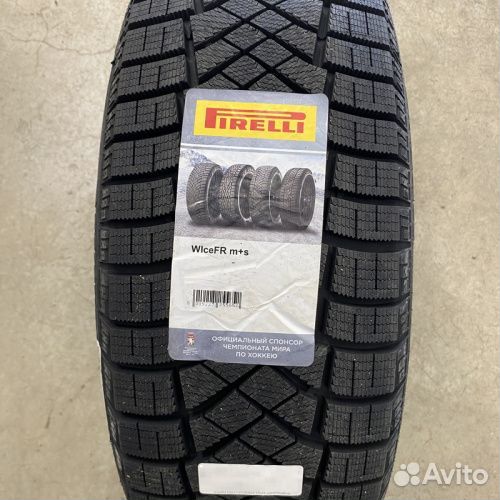 Pirelli Ice Zero FR 255/50 R19