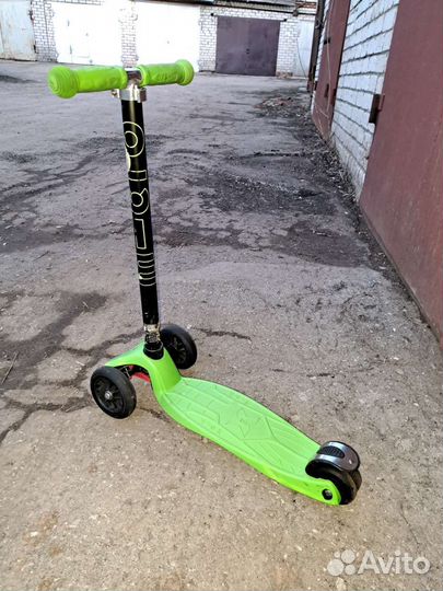 Самокат Maxi Micro оригинал