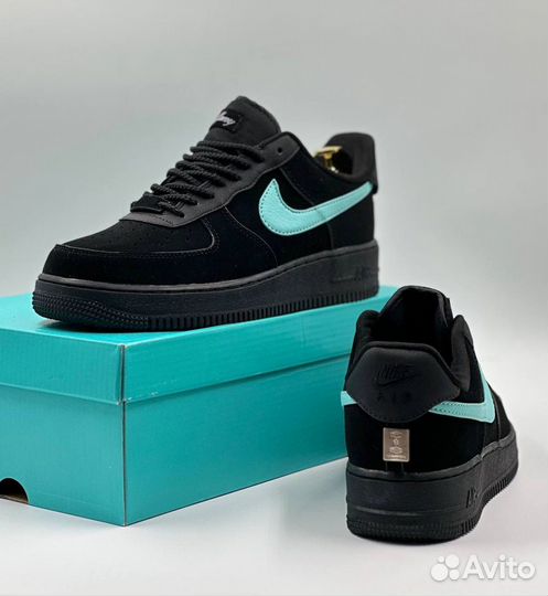 Nike Air Force 1 Low x Tiffany & Co. 1837