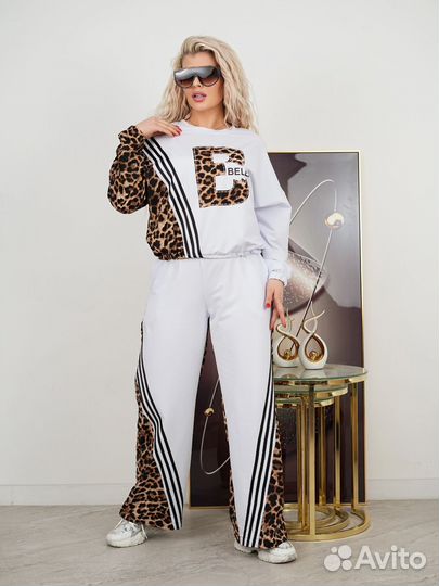 Женские Крутые костюмы 48,50,52,54,56,58