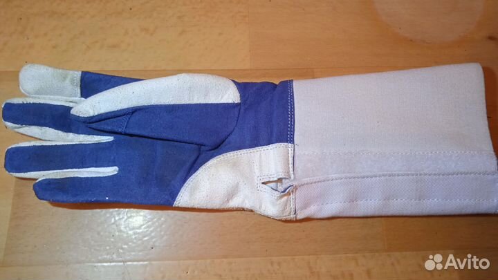 Детская перчатка для фехтования