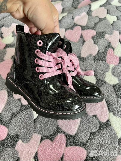 Ботинки для девочки новые