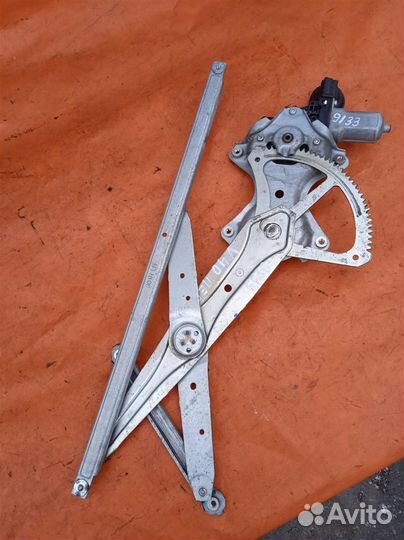 Стеклоподъемник электр. передней левой двери Toyo