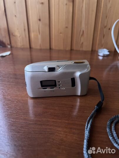 Плёночный фотоаппарат Olympus Mju II