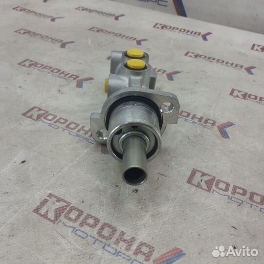 Цилиндр тормозной главный