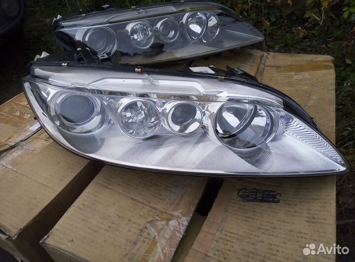 Фара правая Mazda 6 GG 2002-2005 галоген