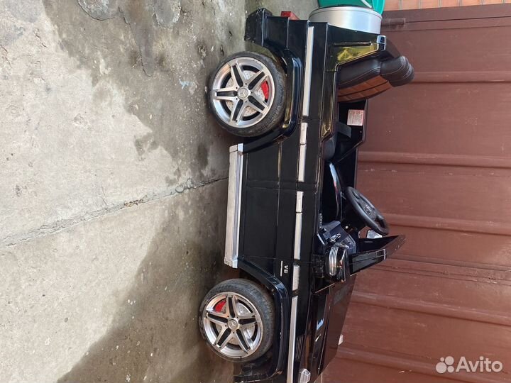 Детский автомобиль на аккумуляторе бу