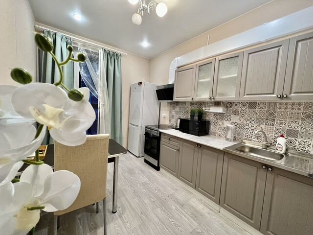 1-к. квартира, 30 м², 4/17 эт.