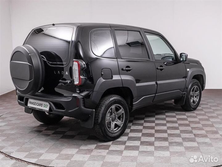 ВАЗ Niva Travel 1.7 МТ, 2023, 39 165 км