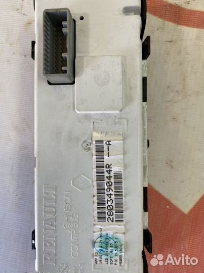 Информационный дисплей Renault fluence